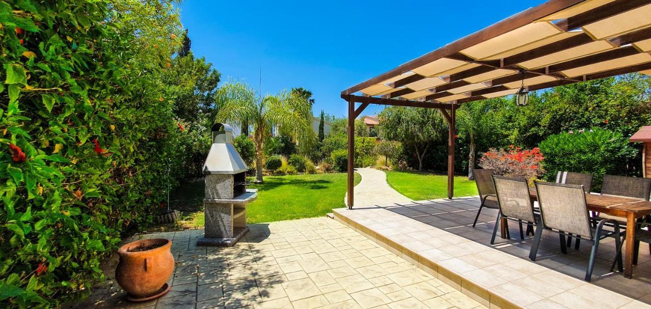 פיסורי Holidays Villas מראה חיצוני תמונה