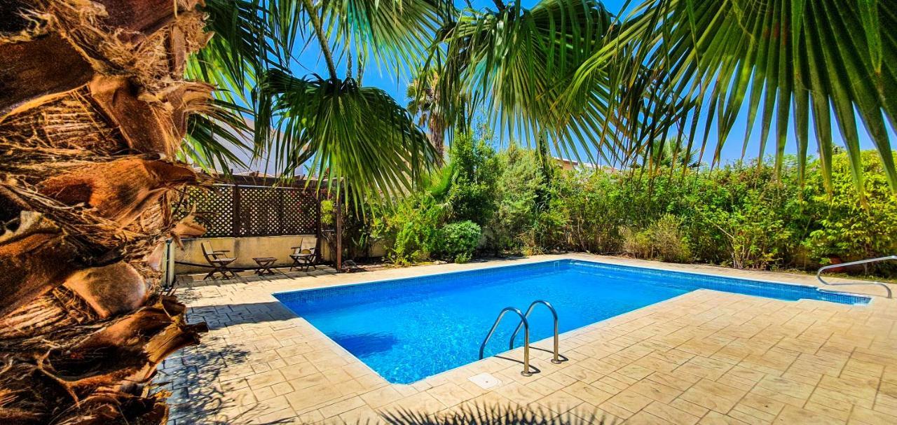 פיסורי Holidays Villas מראה חיצוני תמונה