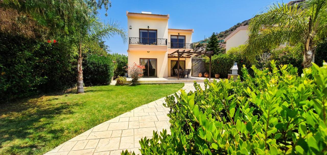 פיסורי Holidays Villas מראה חיצוני תמונה