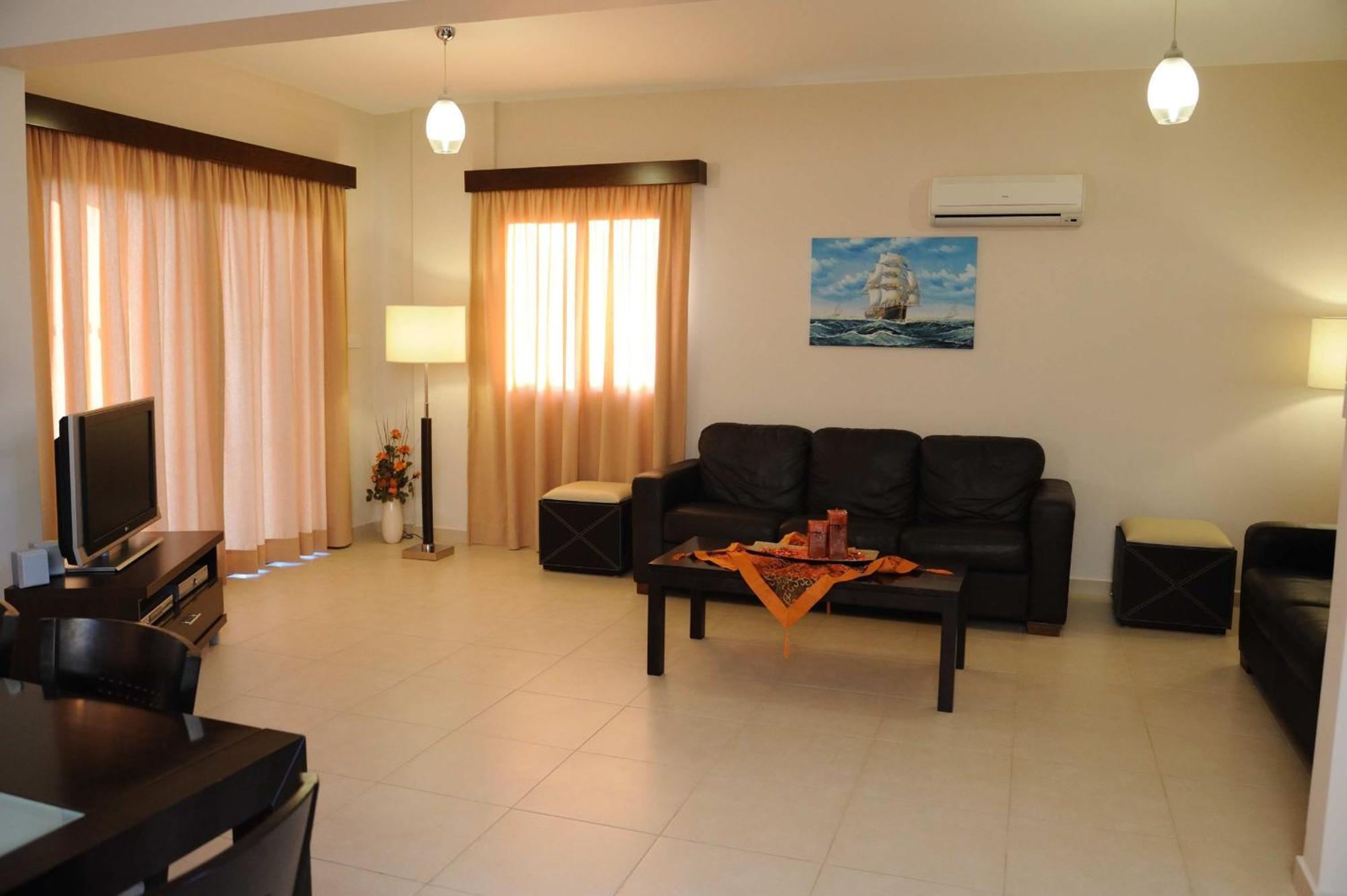 פיסורי Holidays Villas מראה חיצוני תמונה