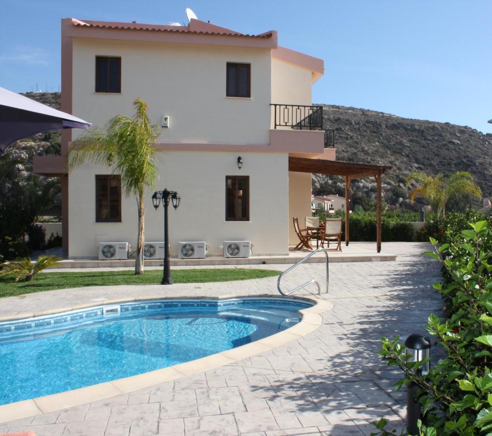 פיסורי Holidays Villas מראה חיצוני תמונה
