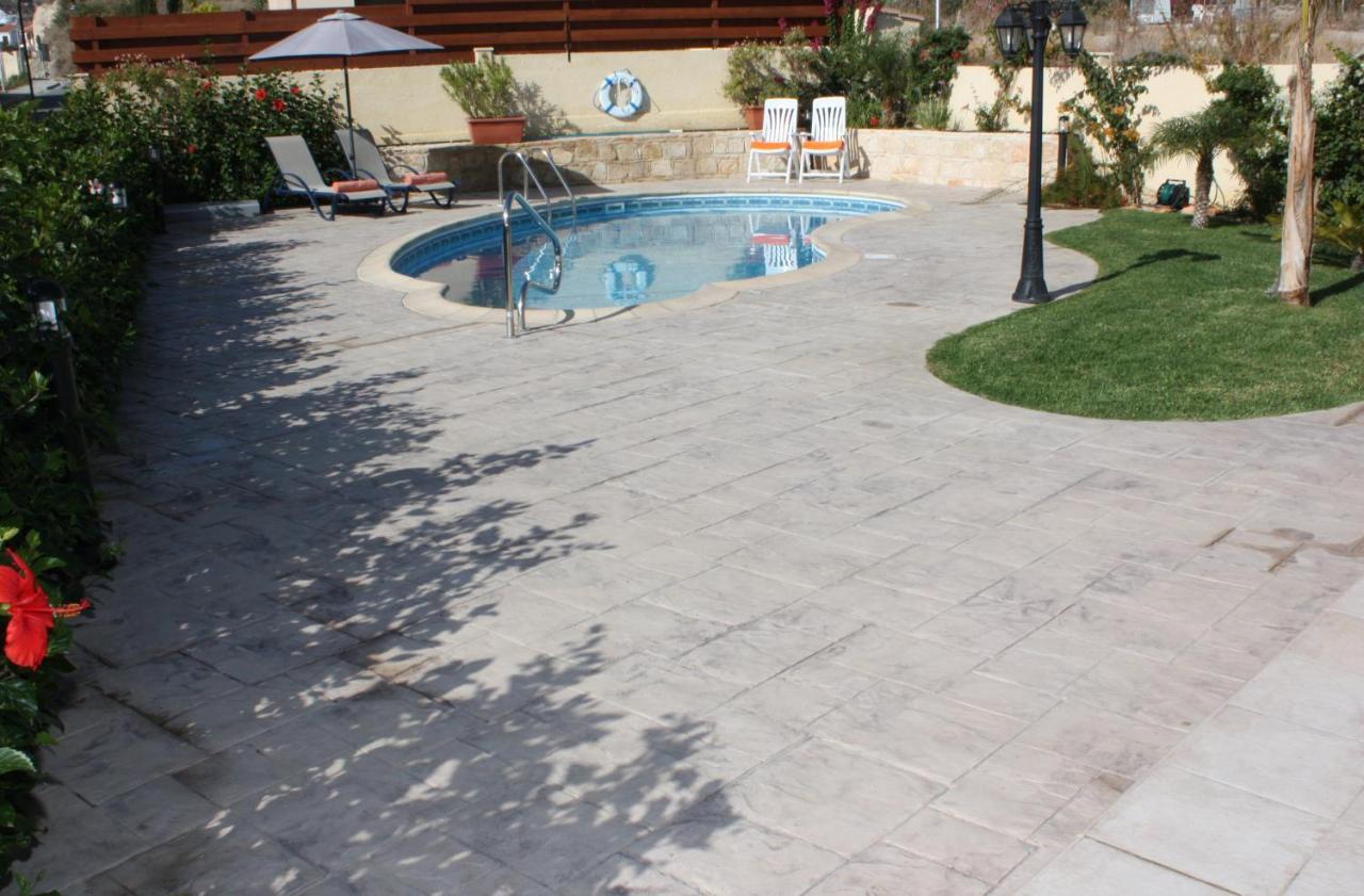 פיסורי Holidays Villas מראה חיצוני תמונה