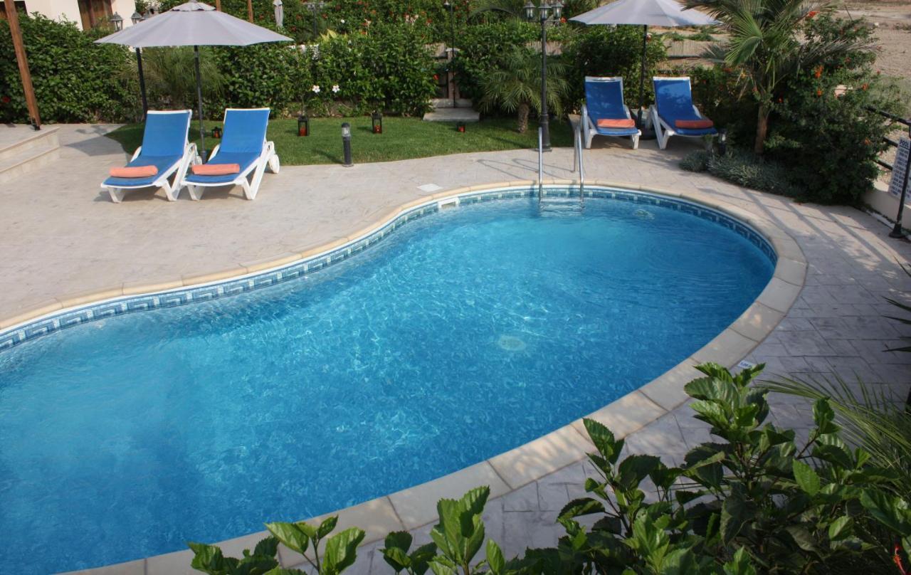 פיסורי Holidays Villas מראה חיצוני תמונה